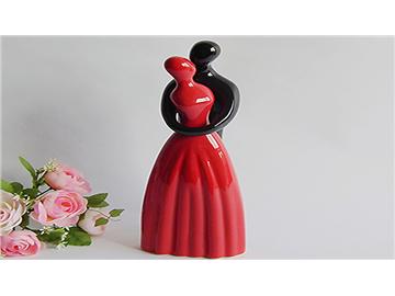 你的英國(guó)朋友結(jié)婚了，你該送什么禮物呢