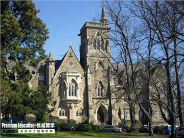 英國巴斯皇家中學(xué)，感受歷史名城的貴族式教育