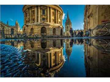 雙非學(xué)生去英國(guó)留學(xué)讀商科，申請(qǐng)指南在這里！